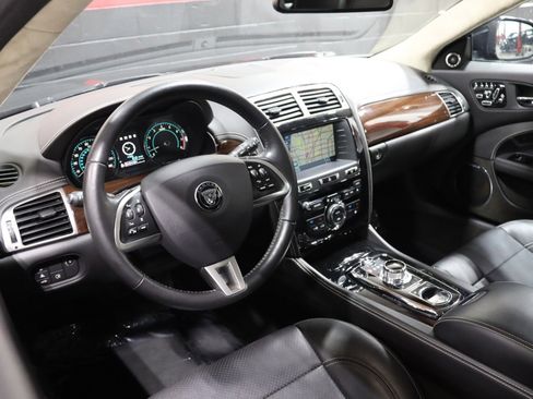 Used 2014 Jaguar XK Coupe RWD image 40