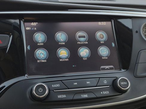 Certified 2019 Buick Envision Essence image 25