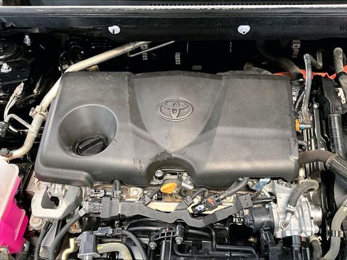 Certified 2024 Toyota RAV4 LE AWD/4WD image 32