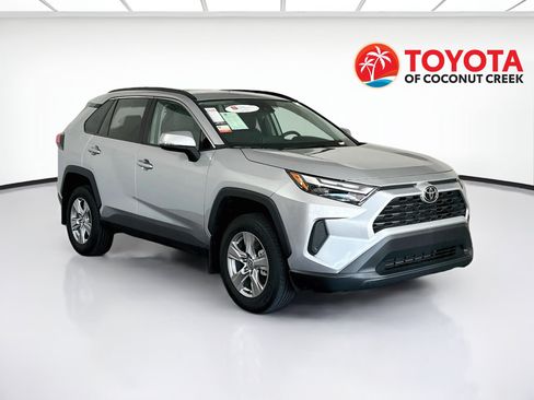 Certified 2025 Toyota RAV4 XLE w/ Convenience Package FWD image 1