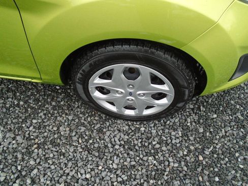 Used 2011 Ford Fiesta SE w/ 201A Rapid Spec Order Code image 11