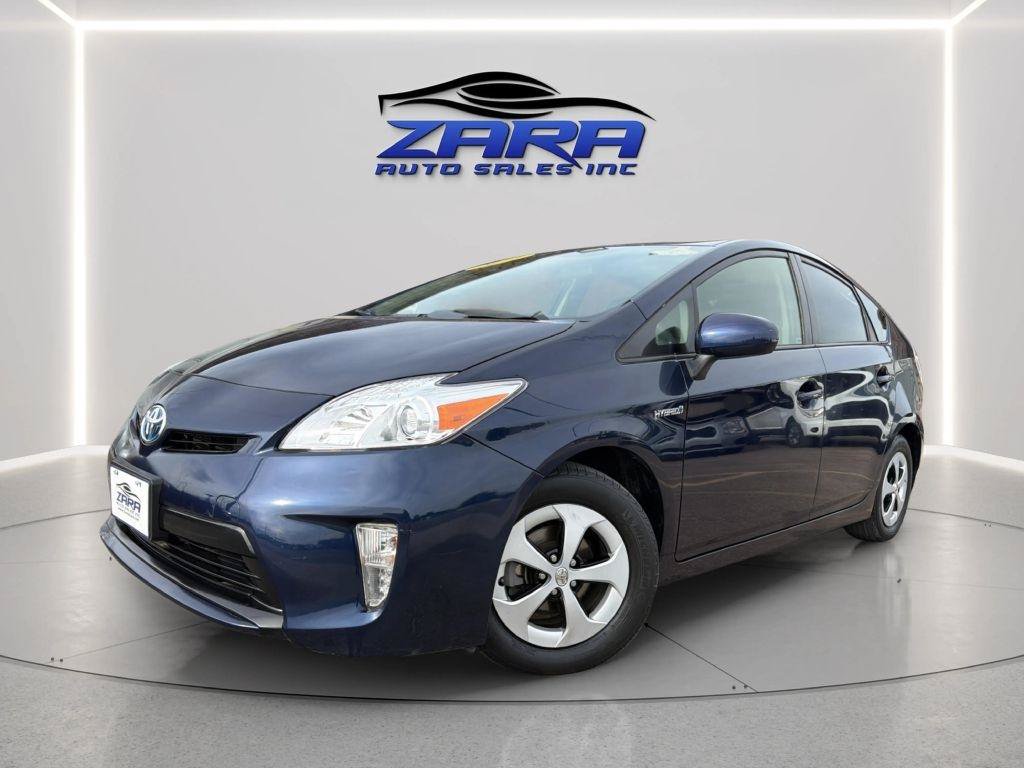 Used 2014 Toyota Prius Two FWD image 1
