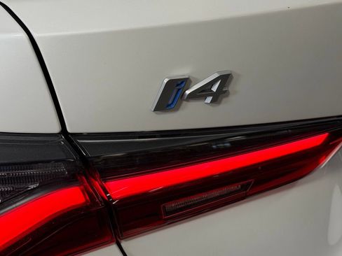 Used 2025 BMW i4 eDrive40 image 14