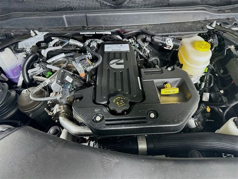 New 2026 RAM 3500 Limited image 18