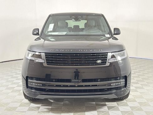 New 2026 Land Rover Range Rover Long Wheelbase SE AWD/4WD image 8