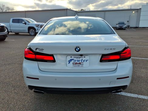 Used 2021 BMW 530i image 4
