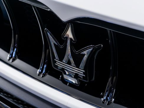 Used 2025 Maserati Grecale Modena image 26