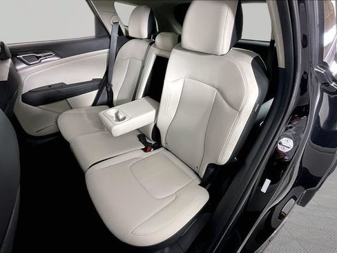 Certified 2026 Kia Sportage EX FWD image 20