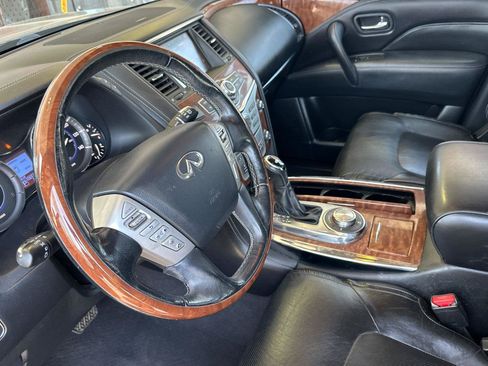 Used 2018 INFINITI QX80 4WD w/ Driver Assistance Package image 10