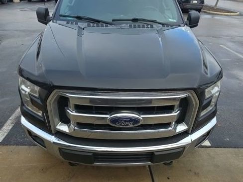 Used 2016 Ford F150 XLT image 5