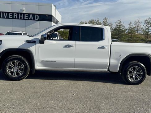 Used 2025 GMC Sierra 1500 SLT AWD/4WD image 4