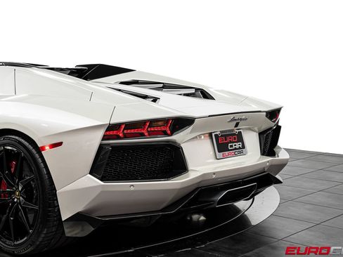 Used 2015 Lamborghini Aventador LP 700-4 AWD/4WD image 23