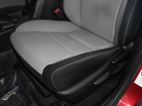 Used 2016 Toyota RAV4 XLE image 24