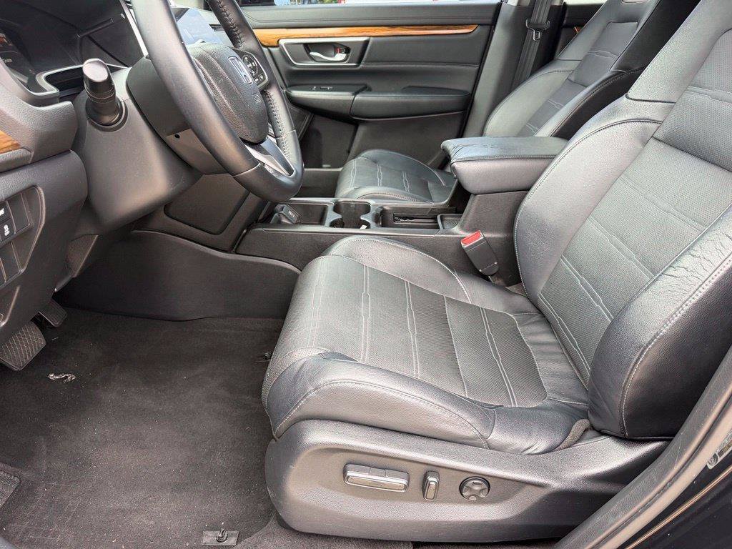 Used 2017 Honda CR-V Touring image 9