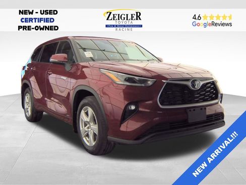 Used 2021 Toyota Highlander LE AWD/4WD image 5