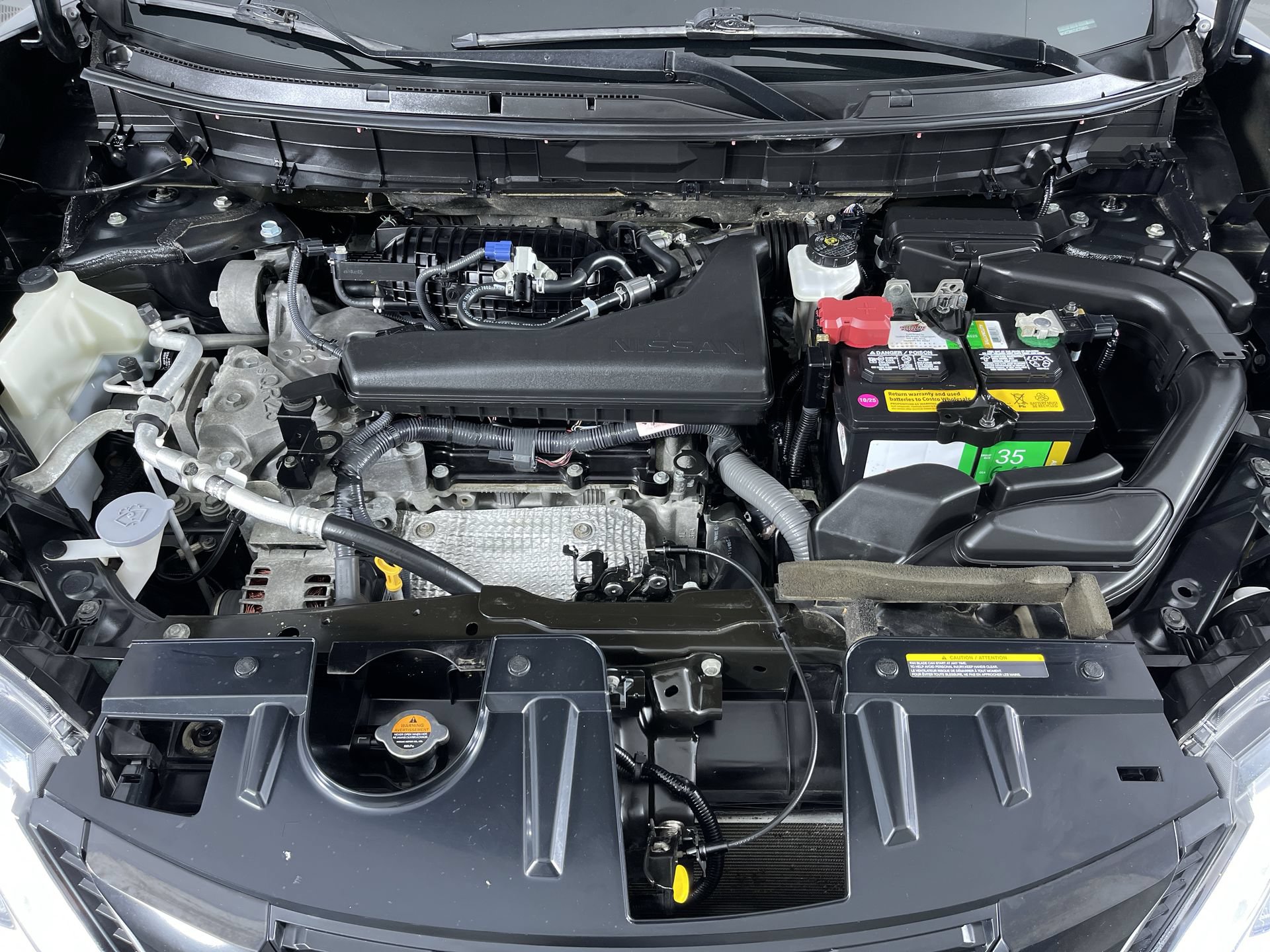 Used 2018 Nissan Rogue SV w/ Premium Package AWD/4WD image 28