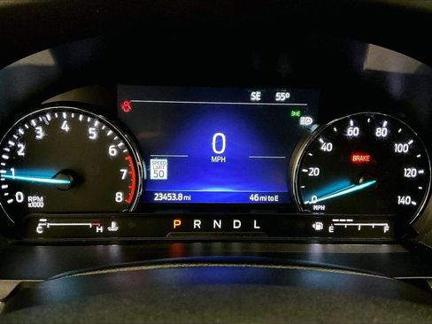 Certified 2022 Ford Explorer XLT w/ Equipment Group 202A image 19