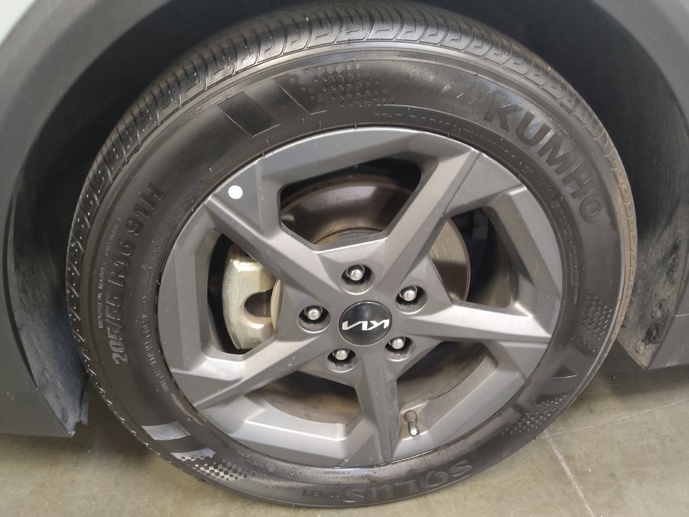 Used 2025 Kia K4 FWD image 31