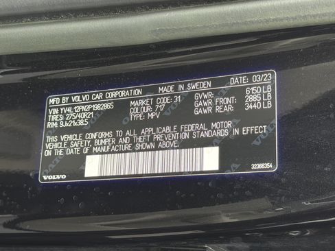 Certified 2023 Volvo XC90 B5 Plus w/ Protection Package Premier AWD/4WD image 37