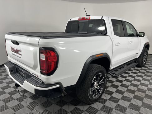 Used 2024 GMC Canyon AT4 w/ AT4 Premium Package image 13