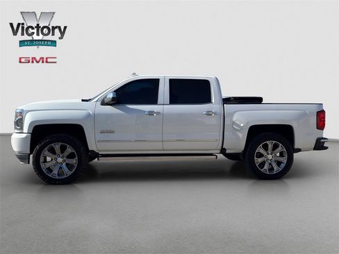 Used 2018 Chevrolet Silverado 1500 High Country image 4