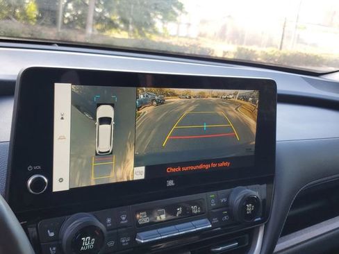 Used 2024 Toyota Grand Highlander Platinum image 22