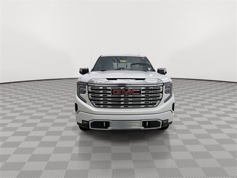 Certified 2024 GMC Sierra 1500 Denali image 3