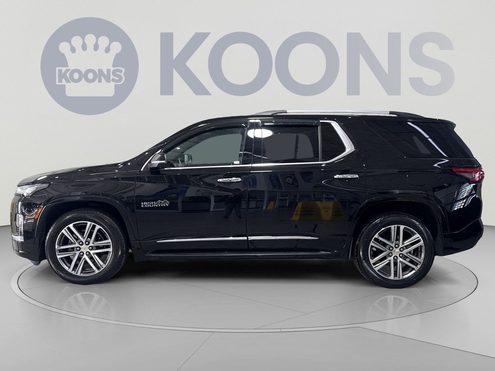 Used 2023 Chevrolet Traverse High Country AWD/4WD image 7