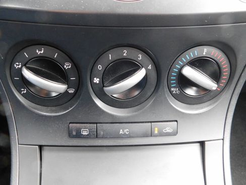 Used 2012 MAZDA MAZDA3 i Sport FWD image 11