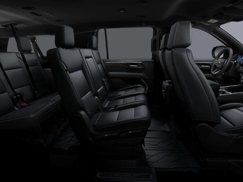 New 2026 Chevrolet Suburban LT w/ Comfort Package image 7