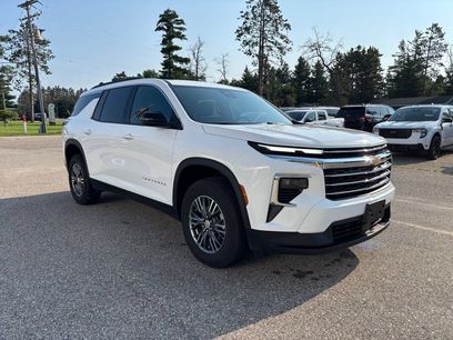 Used 2026 Chevrolet Traverse LT