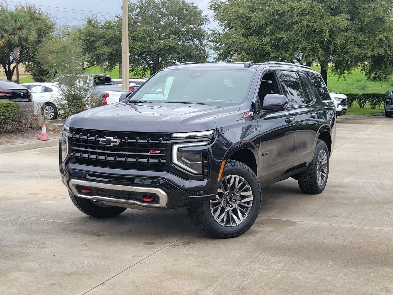 Certified 2025 Chevrolet Tahoe Z71 AWD/4WD image 1