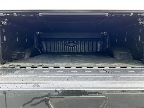 Used 2025 Chevrolet Silverado 2500 LTZ w/ Trail Boss Package image 28