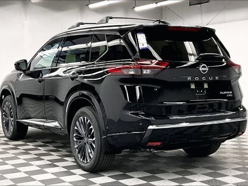 New 2026 Nissan Rogue Platinum w/ Platinum Premium Package AWD/4WD image 3