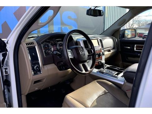Used 2010 Dodge Ram 1500 Truck Laramie AWD/4WD image 16