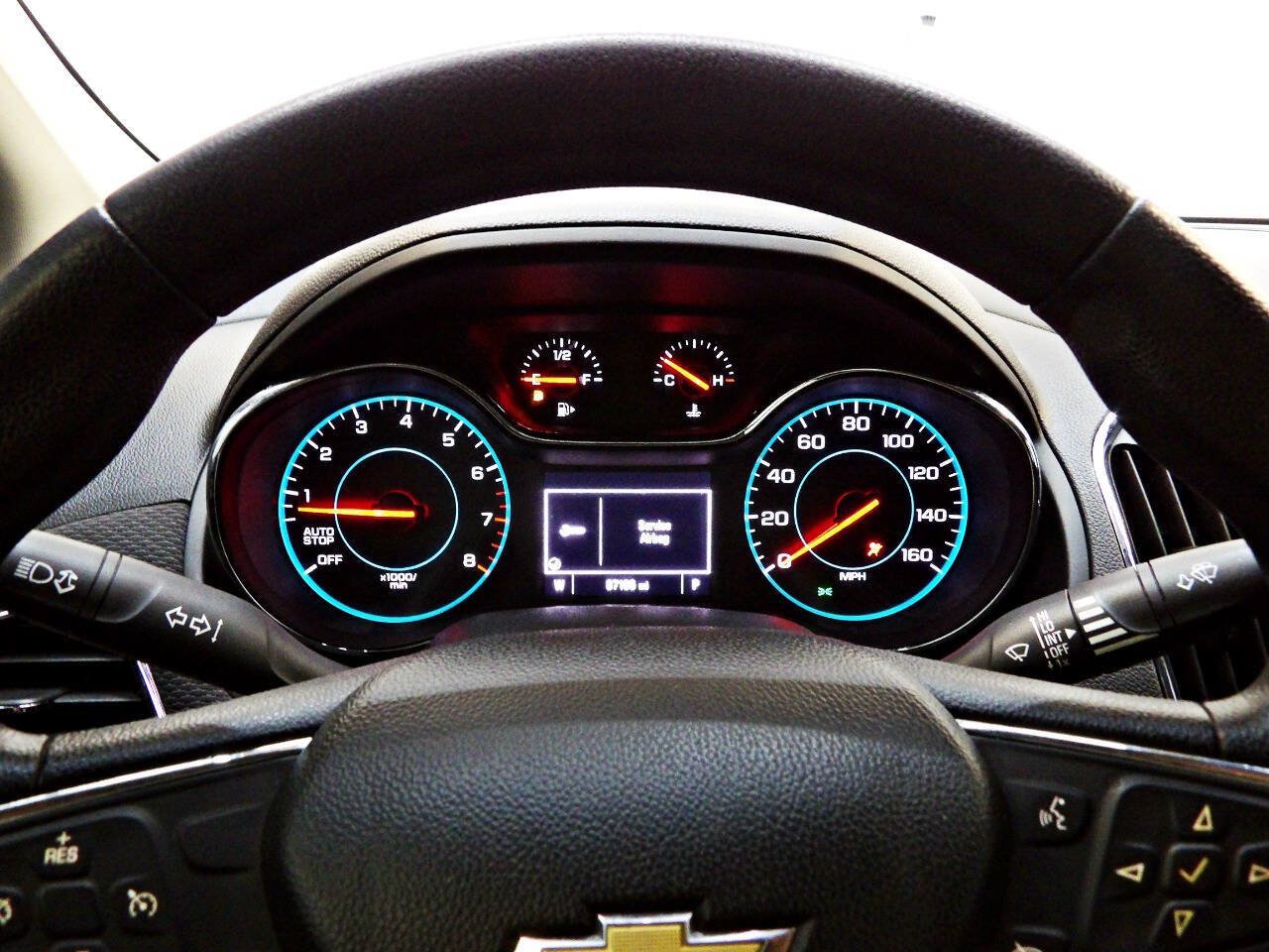 Used 2017 Chevrolet Cruze LT w/ Convenience Package FWD image 15