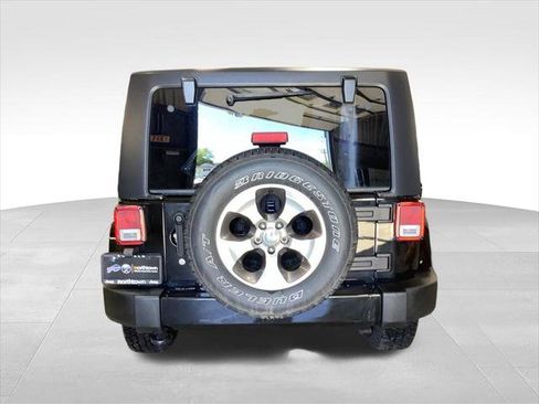 Certified 2018 Jeep Wrangler Sahara w/ Connectivity Group AWD/4WD image 4