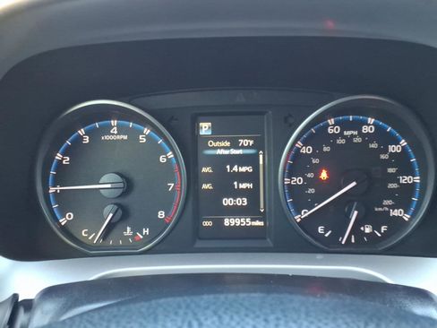 Used 2017 Toyota RAV4 LE image 20