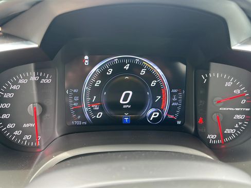 Used 2019 Chevrolet Corvette Grand Sport w/ Grand Sport Heritage Package RWD image 18