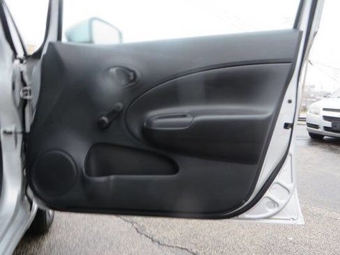 Used 2018 Nissan Versa Note S image 38