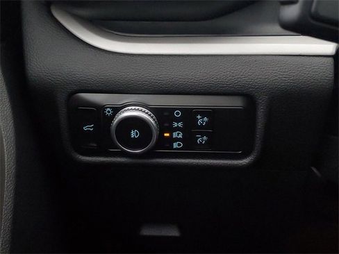 Certified 2023 Ford Explorer XLT w/ Equipment Group 202A image 14