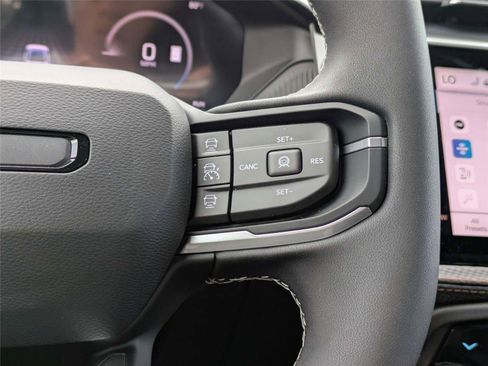 New 2026 Jeep Cherokee Overland image 28