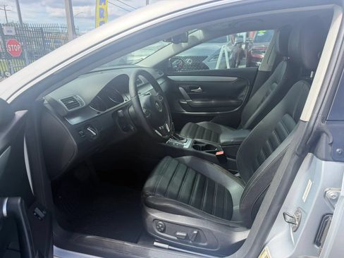 Used 2012 Volkswagen CC Lux Limited FWD image 7