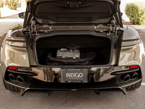 Used 2023 Aston Martin DBS Volante image 20