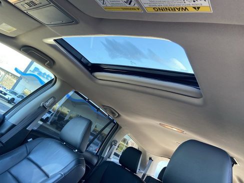 Used 2022 Honda Pilot Special Edition image 28