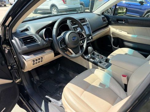 Used 2019 Subaru Outback 3.6R Limited w/ Popular Package #2 AWD/4WD image 2