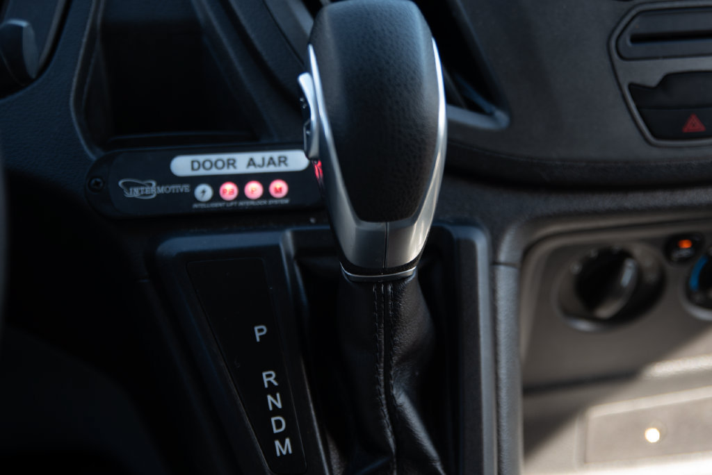 Used 2019 Ford Transit 150 XL RWD image 18