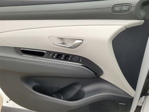 New 2026 Hyundai Tucson Limited image 15