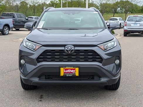 Used 2019 Toyota RAV4 XLE Premium w/ Cold Weather Package AWD/4WD image 2