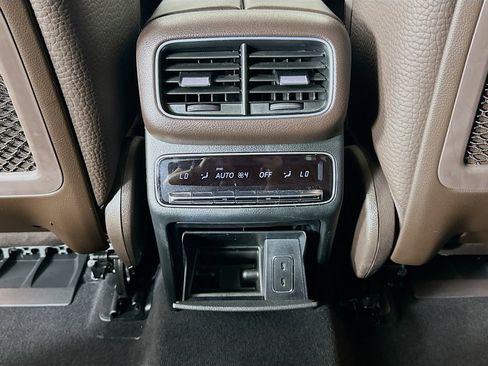 Certified 2023 Mercedes-Benz GLE 580 4MATIC image 33